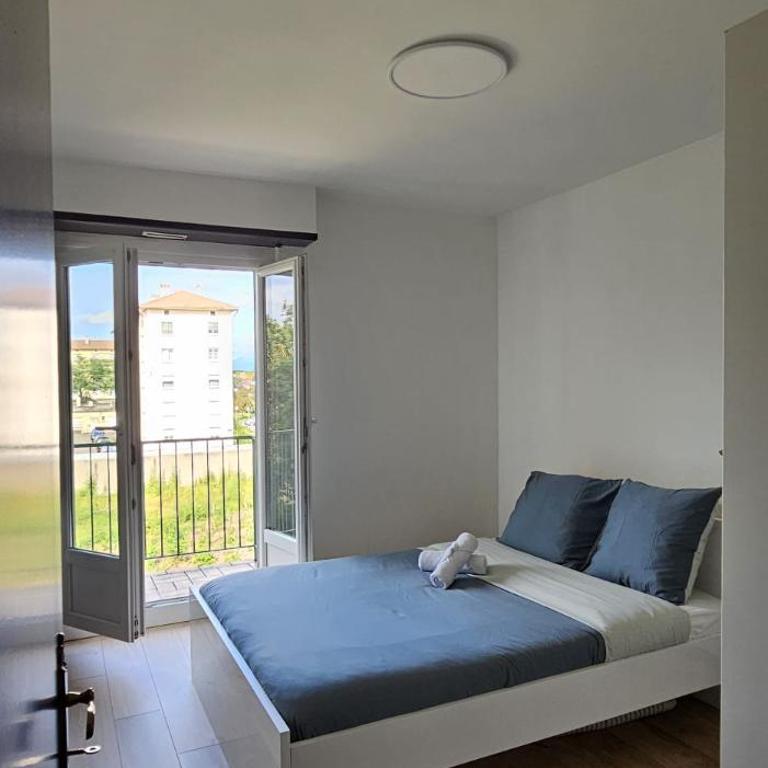Elegant & Peaceful - Private Parking - Apartment mit 2 Schlafzimmern - 2