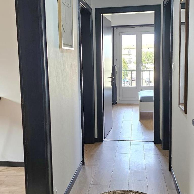 Elegant & Peaceful - Private Parking - Apartment mit 2 Schlafzimmern - 34