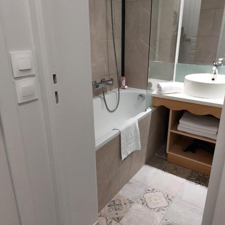 Disneyland Paris perfect for 5 ! - One-Bedroom Apartment - 40