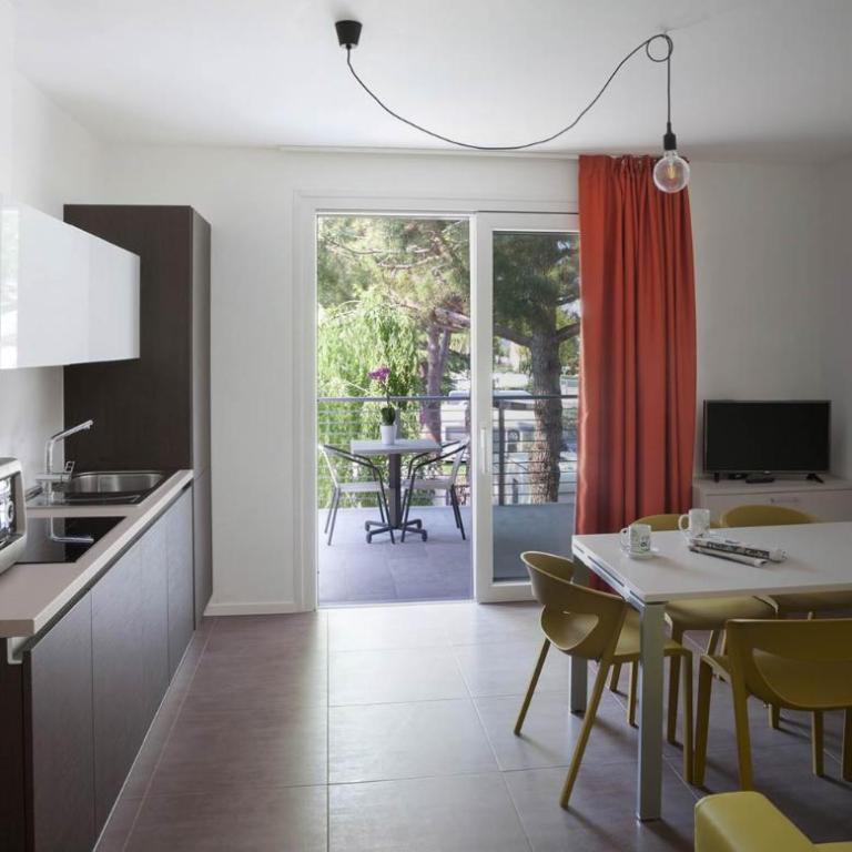 Holiday Apartments - Camping Al Porto - Appartamento con 1 Camera da Letto e Vista Piscina - 5