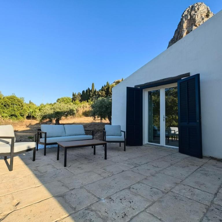 Villa Teleffio - Three-Bedroom House - 45