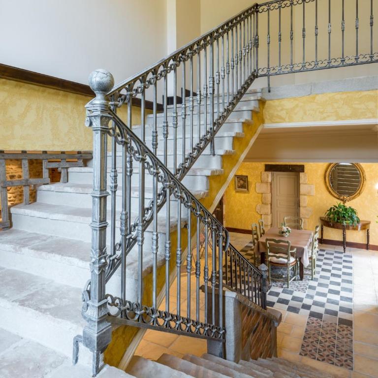 Les 3 Rêves - 6 pers Terrasse Parking, WiFi Accès Péage facile 10 min VIENNE - Maison 3 Chambres - 7