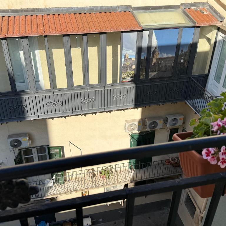 HrD Luxury Rooms - Junior Suite con Balcone - 1