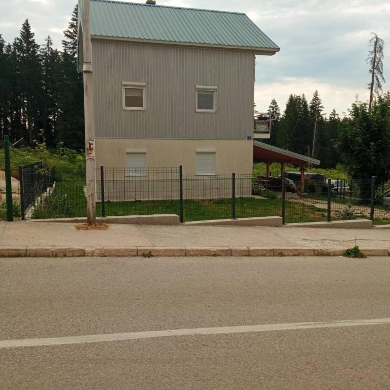 Apartman Lucija - Two-Bedroom Apartment - 3