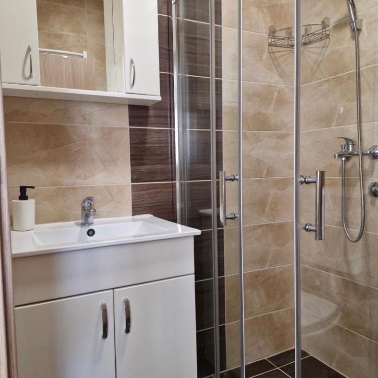 New Studio VMA Banjica - Free Parking - Studio Apartment - 16