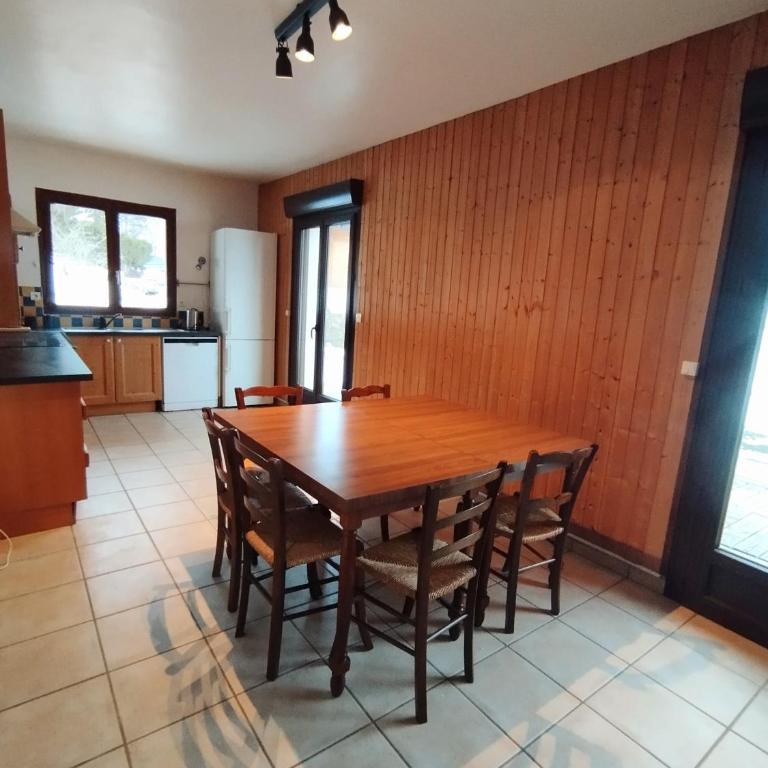 Grande maison familiale jusqu'à 14 personnes à Lans en Vercors - Maison 5 Chambres - 11