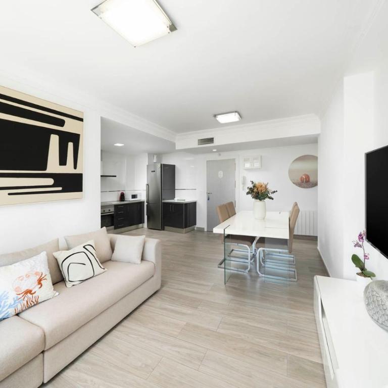 Primera línea de playa Poniente - Apartamento de 2 dormitorios - 22