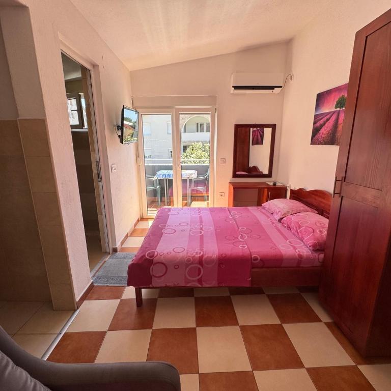 Apartments TRI SRCA - Studio sa Balkonom - 5