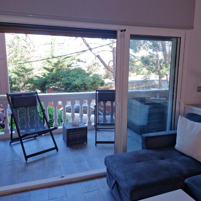 Precioso apartamento recien reformado en Cap Salou Only Families - Apartamento de 2 dormitorios - 4