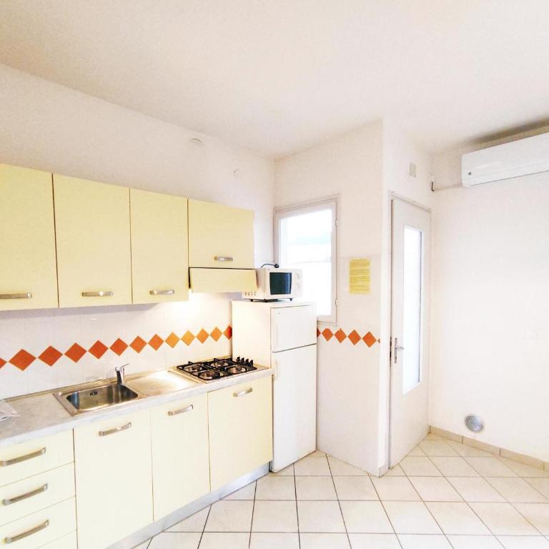 Studios near Beach in Bibione 45640 - Apartment - 3