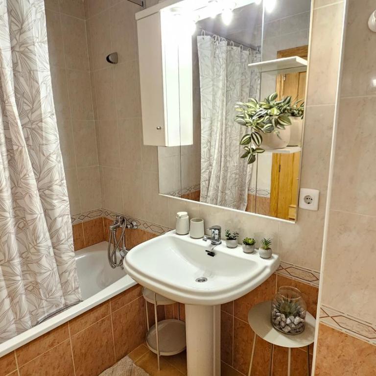 AT Playa Port Blau Edison - Apartamento de 2 dormitorios con terraza y vistas al mar - 25