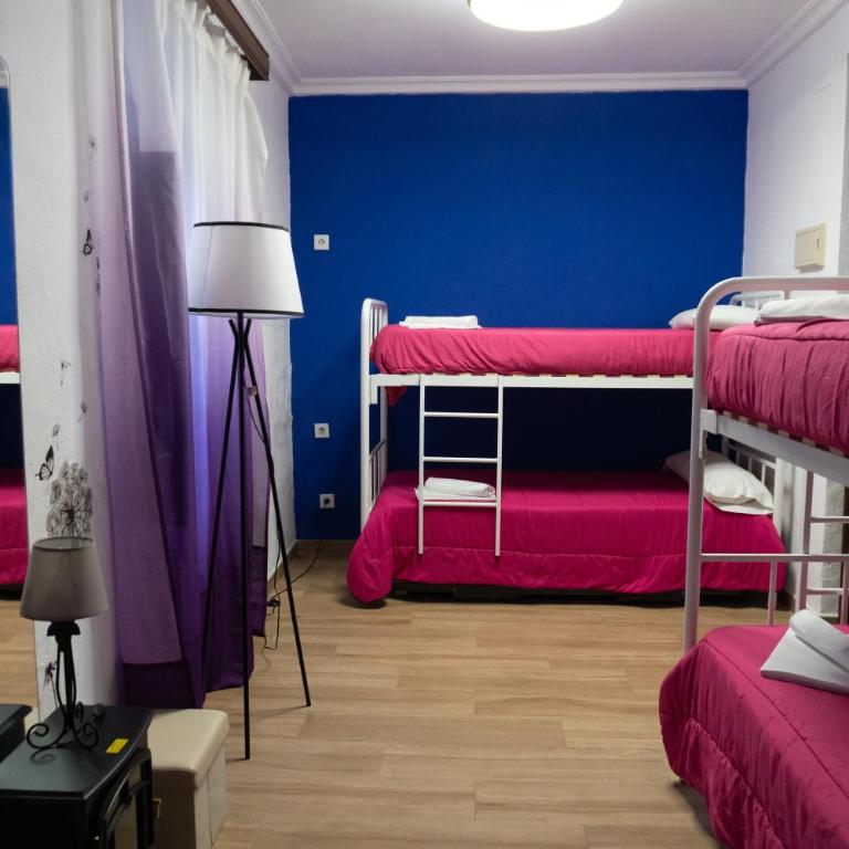 Backpacker Al-Katre - Cama individual en dormitorio mixto compartido (6 camas) - 9