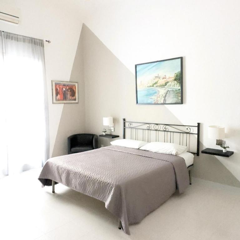 B&B Il Geranio - Camera Matrimoniale con Balcone (3 Adulti) - 1