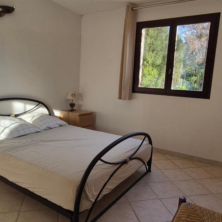 La Gaude bas de villa jardin 6 personnes - Appartement 2 Chambres - 17