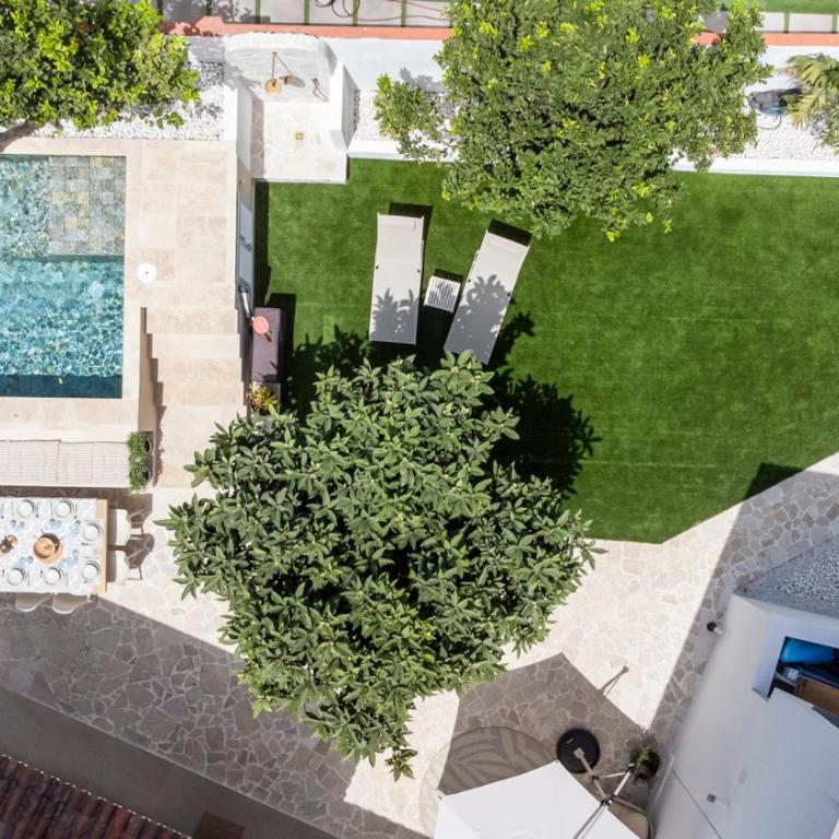 Benalmadena Beach Villa-Luxe new 5BR heated pool & BBQ kitchen at prime location near Puerto Marina & Beach - Villa Deluxe - 66