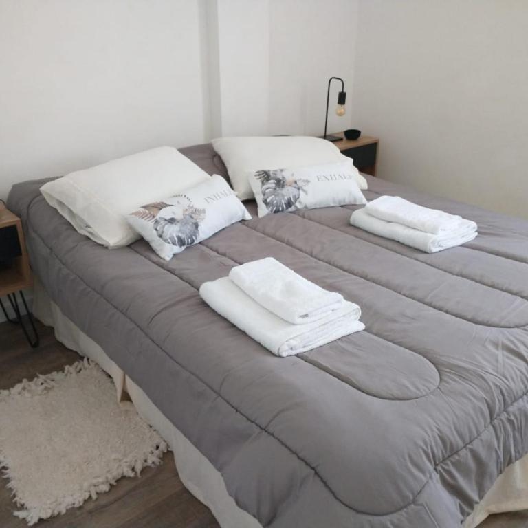 Tu Hogar en Trelew II Céntrico y Hogareño - Two-Bedroom Apartment - 9
