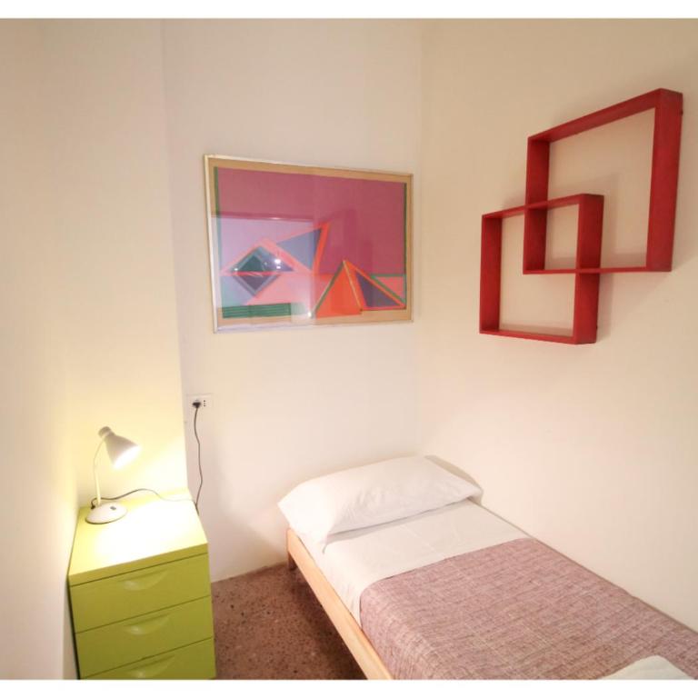CANAL-VIEW, Apartment in Venice - Two-Bedroom Apartment - 5