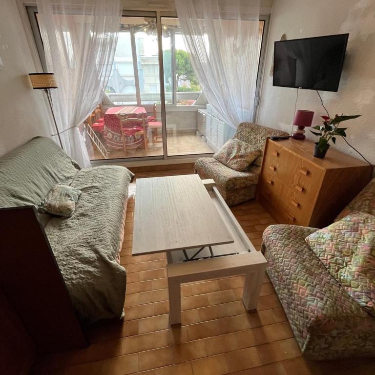 Les Floralies 2, 40 m2, 1 Chambre, Climatisation, dans résidence avec 2 piscines - Apartamento de 1 dormitorio - 4