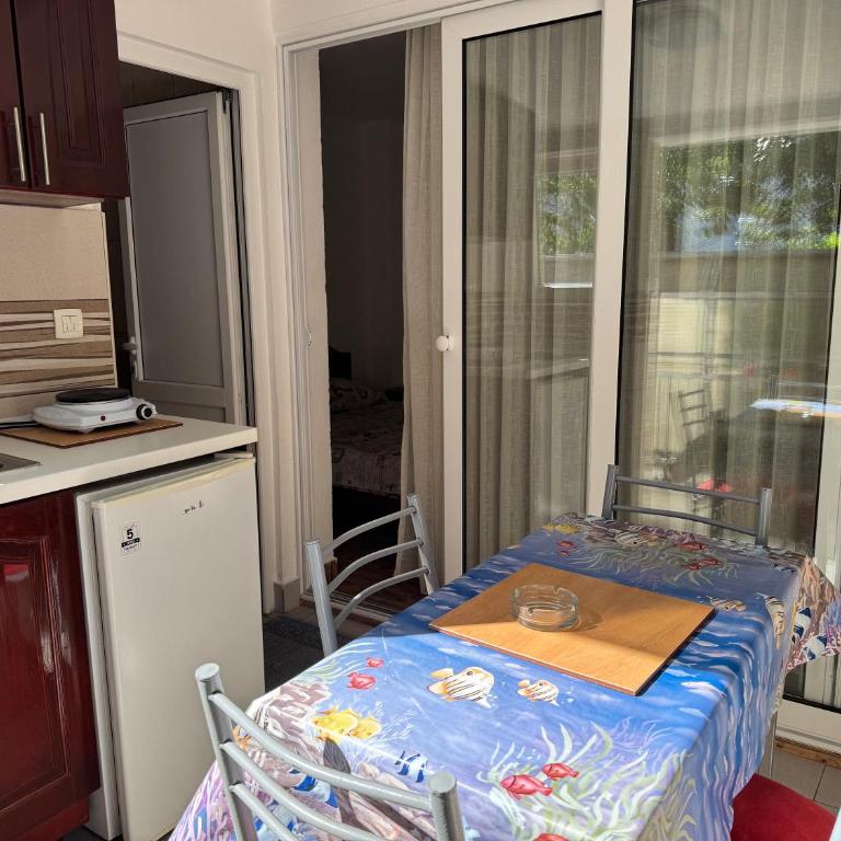 Apartments TRI SRCA - Studio sa Sofom na Izvlačenje - 5