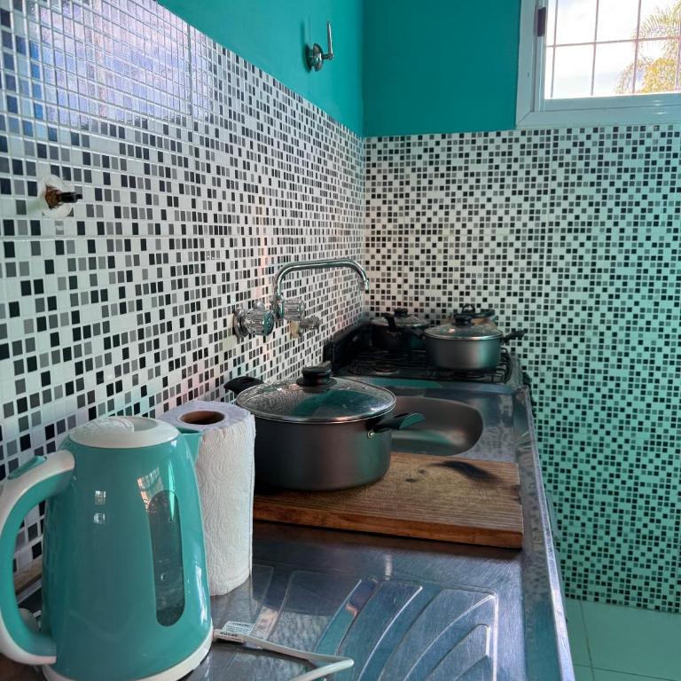 Bungalows familiar con piscina en Pueblo Belgrano - Two-Bedroom House - 27