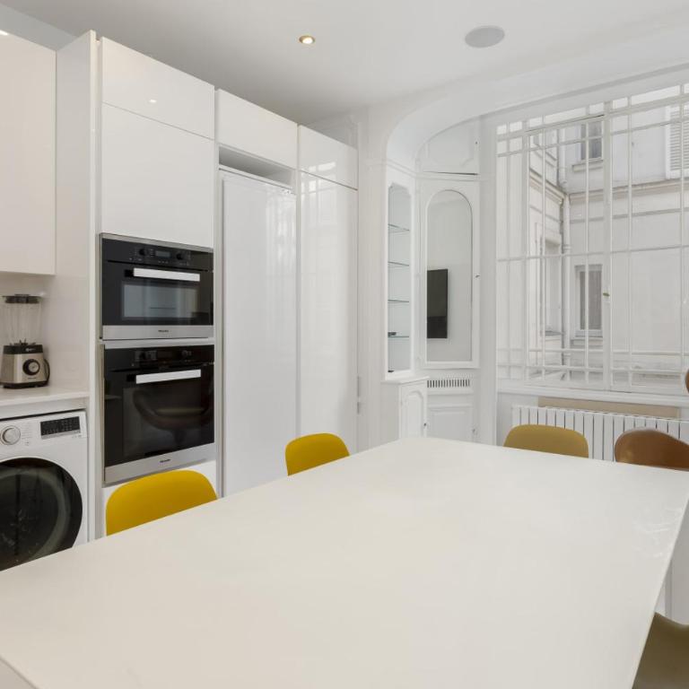 Luxury 5 Bed Residence - Opposite Arc de Triomphe - Apartamento - 33