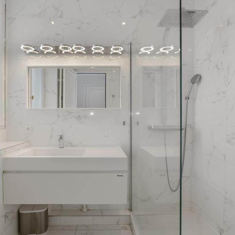 Luxury 5 Bed Residence - Opposite Arc de Triomphe - Apartamento - 18
