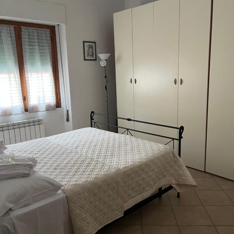 Appartamento Ro Ma Poggibonsi - Appartamento con 2 Camere da Letto - 2