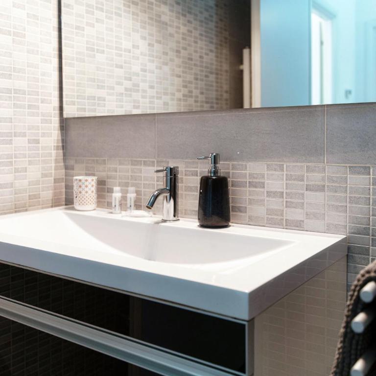 Your Nest in Como - Aqua Apartments - Appartamento con 1 Camera da Letto - 16