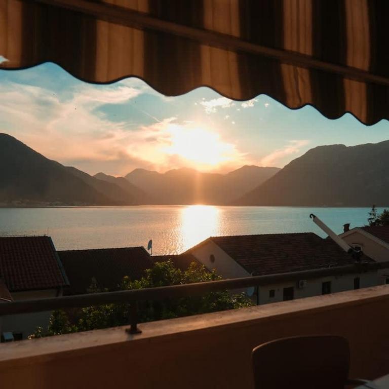 Amazing 2 BR Retreat with Kotor Bay View - Apartment - 1