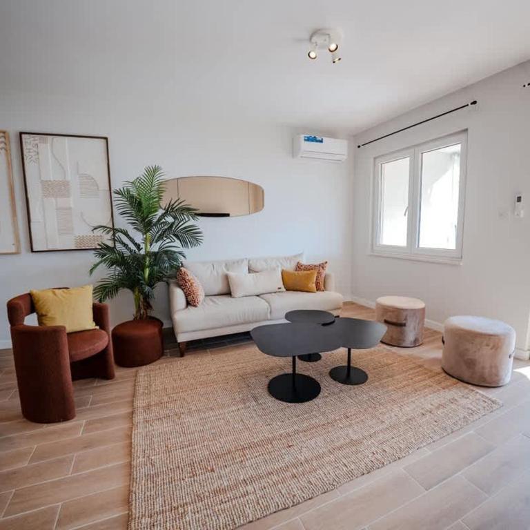 Amazing 2 BR Retreat with Kotor Bay View - Apartment - 34
