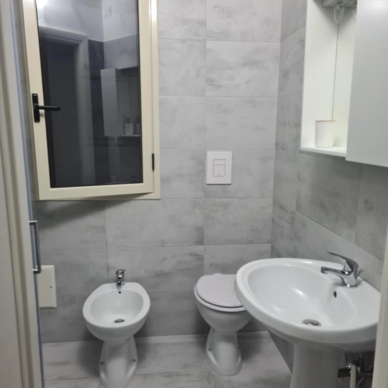 casa al mare kalispera - Camera Matrimoniale con Bagno Privato - 8