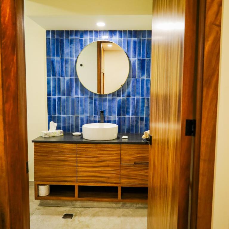 Luxurious 3-Bedroom Beachfront Villa in Marina Vallarta - Three-Bedroom Vacation Home - 6