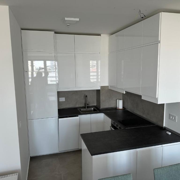 NBG Apartment - One-Bedroom Apartment - 6