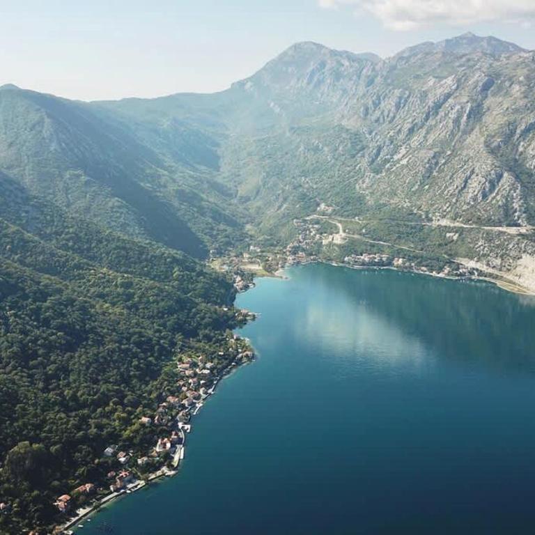 1bd Blue Paradise Apt in Tivat Center - Apartment - 30