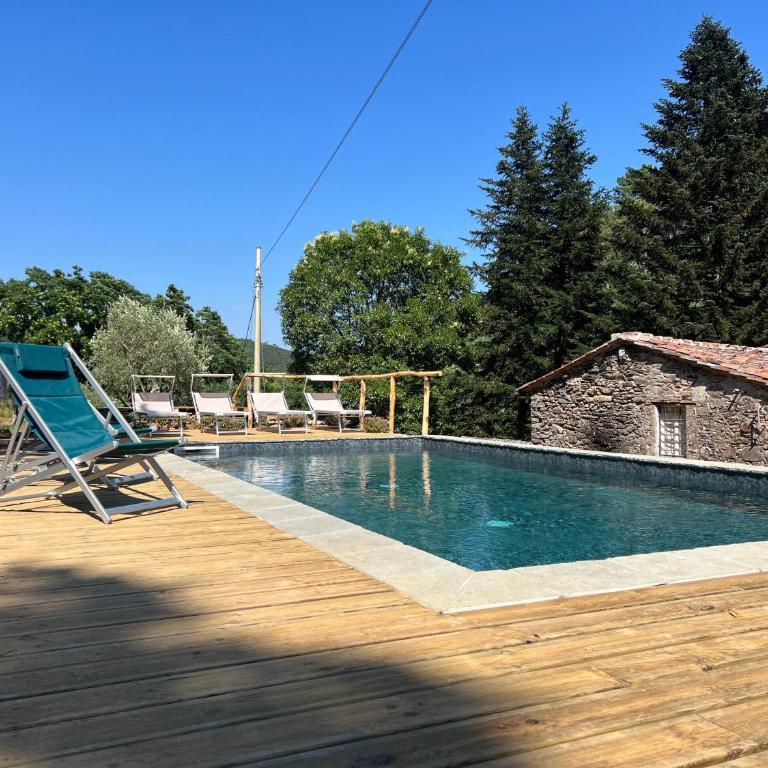 Borgo sulla Visona 7 camere piscina Lucca Toscana - Casa con 7 Camere da Letto - 2