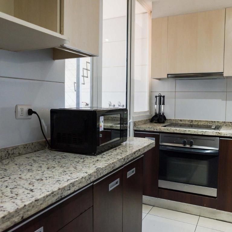 Spacious Accommodation in Parque Arauco 2B2B - Apartamento - 4
