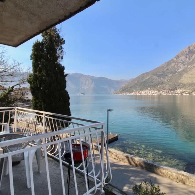 1bd Waterfront Apt w Perast Views - Apartment - 2