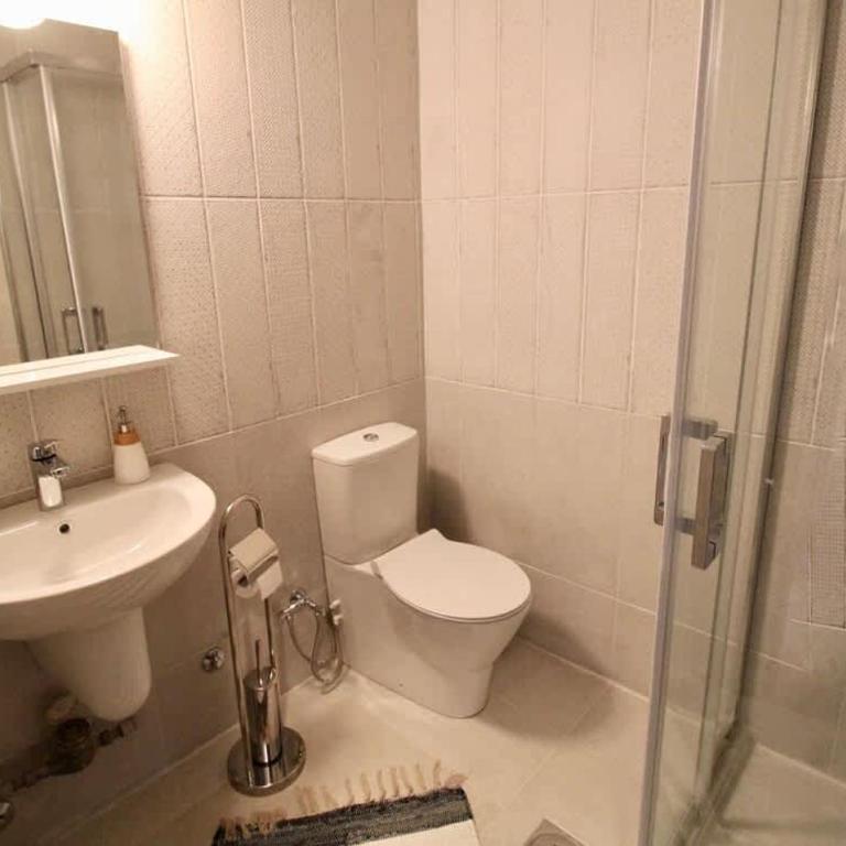 1bd Waterfront Apt w Perast Views - Apartment - 11