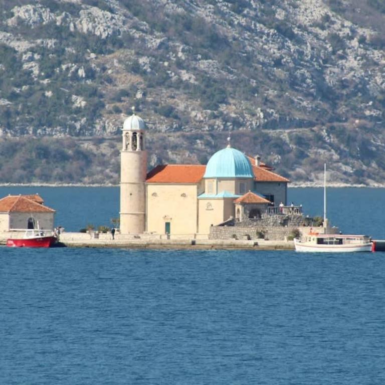 1bd Waterfront Apt w Perast Views - Apartman - 21