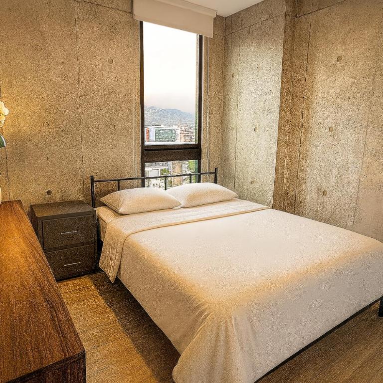 Luxury Loft Monterrey City Living at Landmark High Rise - Apartment with Mountain View - 16