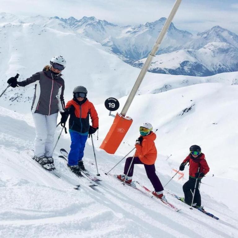 Chalet in Huez near Ski Slope - Superior Chalet - 41