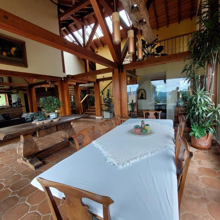 Casa de Campo, La Suiza in La Ceja, Antioquia - Casa de 5 dormitorios - 16
