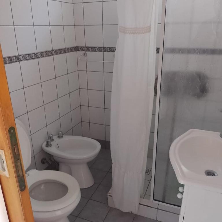 Cabañas Newen - Habitación Doble con baño privado - 2 camas - 6