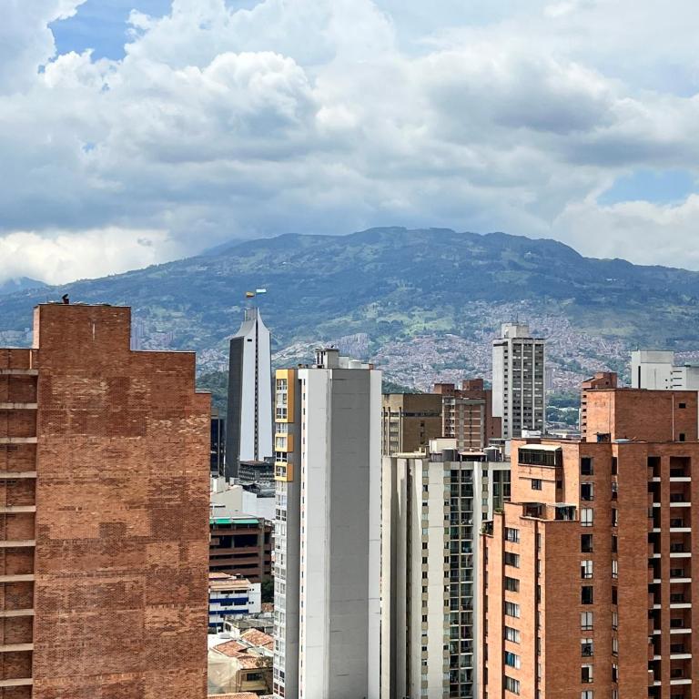 Edificio Aiana Verde by Host Medellin - One-Bedroom Apartment - 23