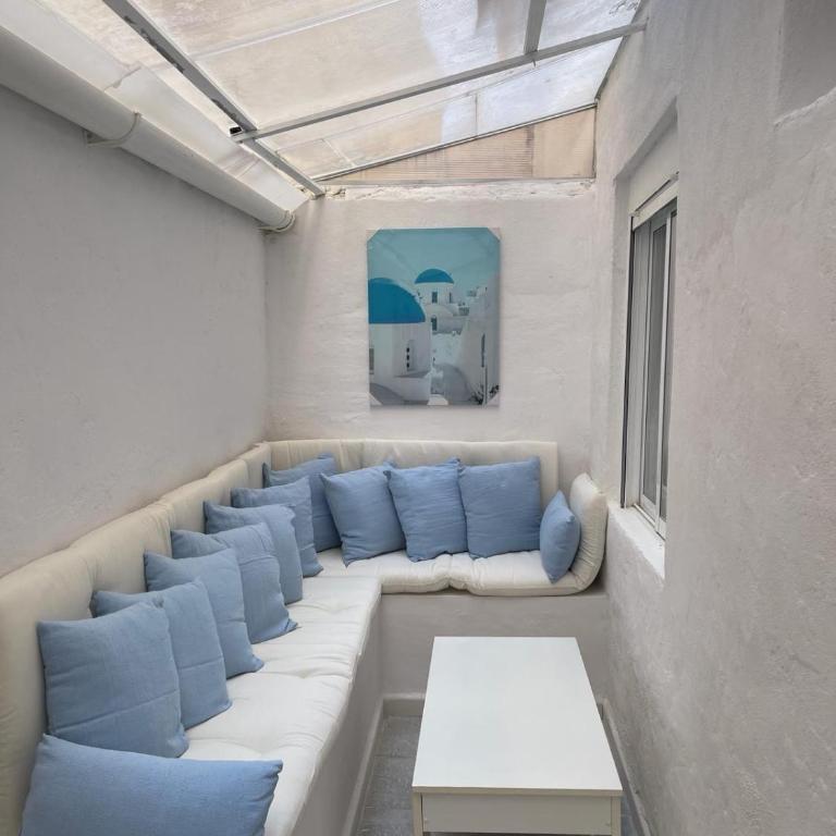 New - My holiday home with patio in Alicante - Two-Bedroom Apartment - 1