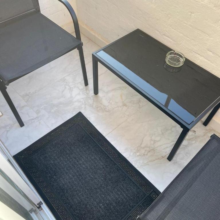 New - My holiday home with patio in Alicante - Two-Bedroom Apartment - 12