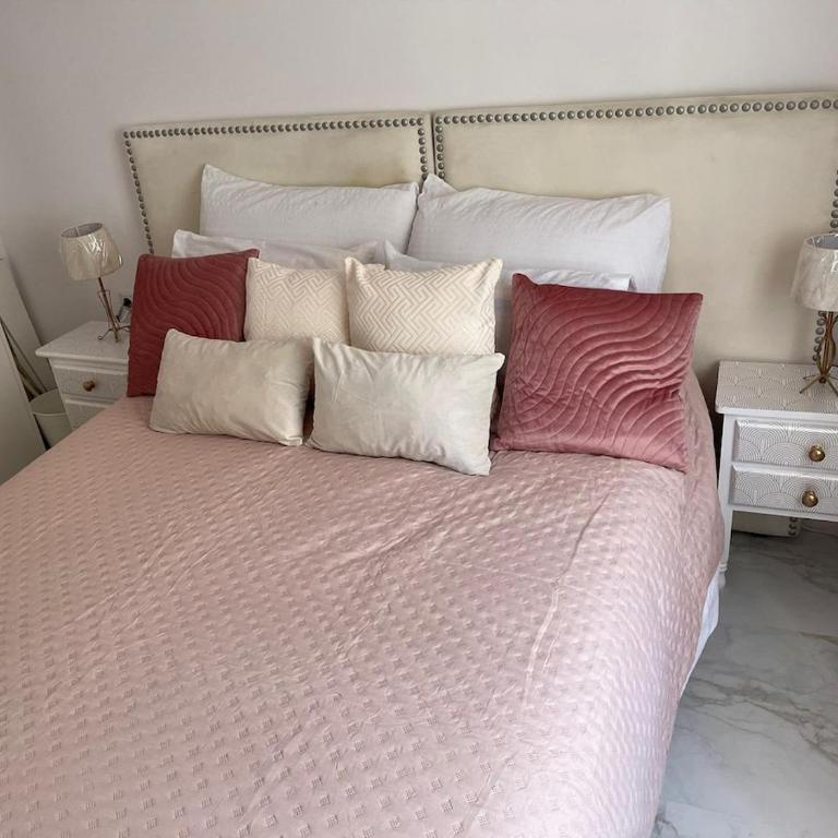 New - My holiday home with patio in Alicante - Two-Bedroom Apartment - 20