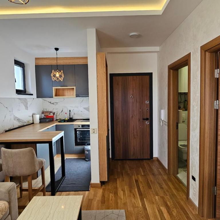 Uni 87 Zlatibor - Two-Bedroom Apartment - 11
