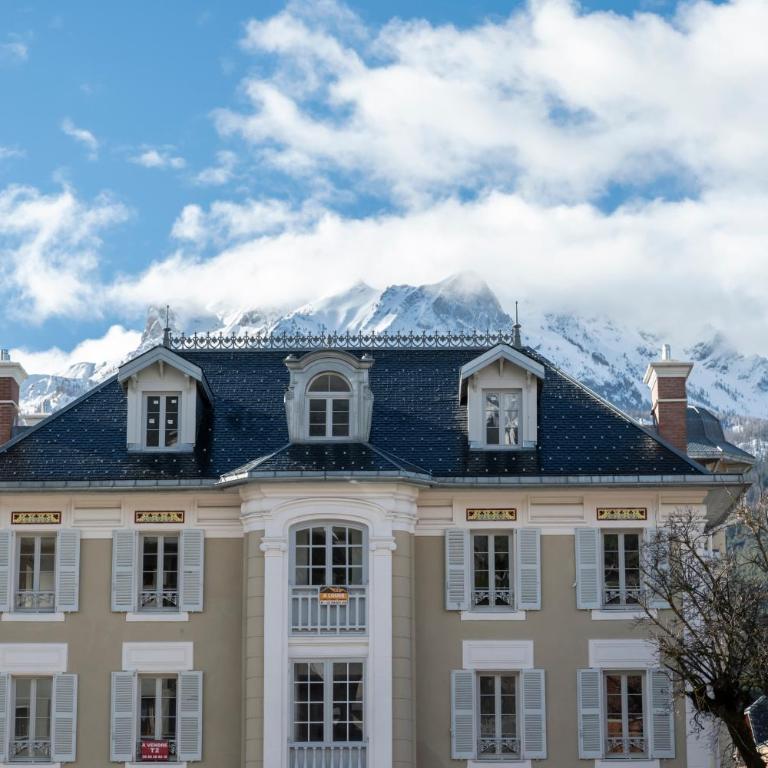 Studio Anita - Centre ville - Parking privé - Studio with Mountain View - 12