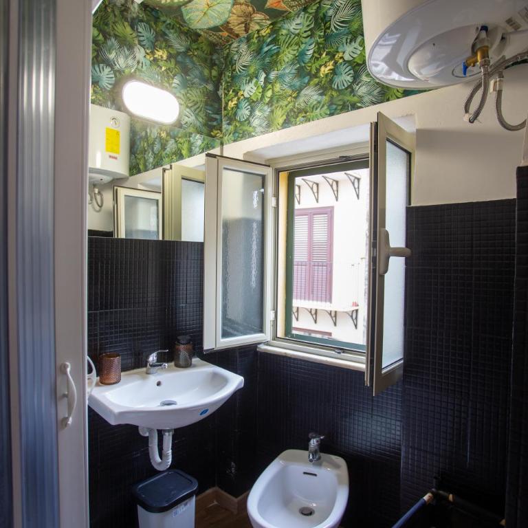 Paradise Rooms B&B - Quadruple Room - 7